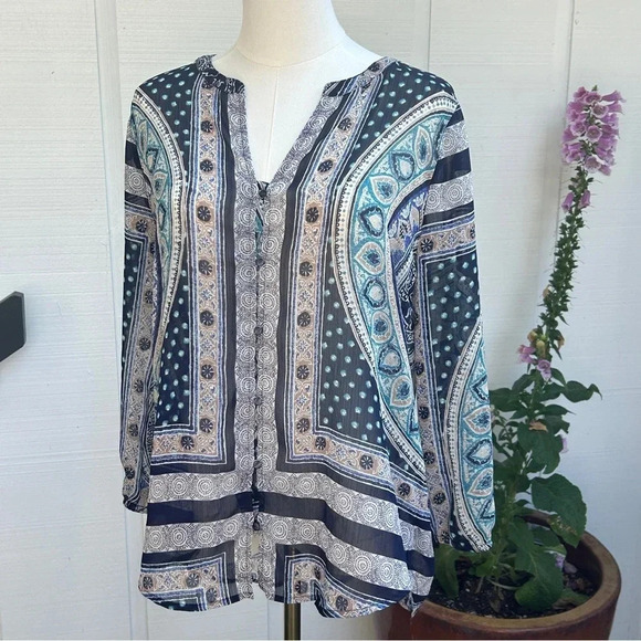 Lucky Brand Boho Chic Mixed Print Blue Paisley Button Flowy Chiffon Blouse / S - Picture 2 of 9